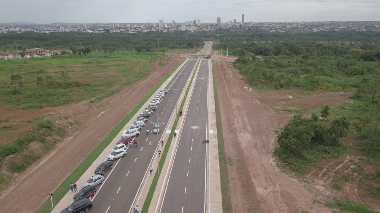 Pátio inaugura obra de duplicação da Otaviano Muniz