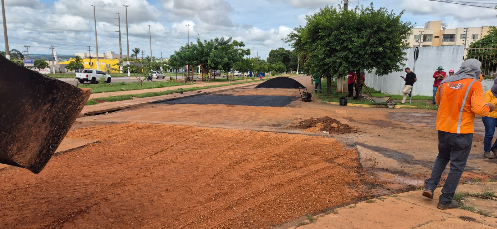 Operação tapa-buracos ganha novo impulso e avança na cidade