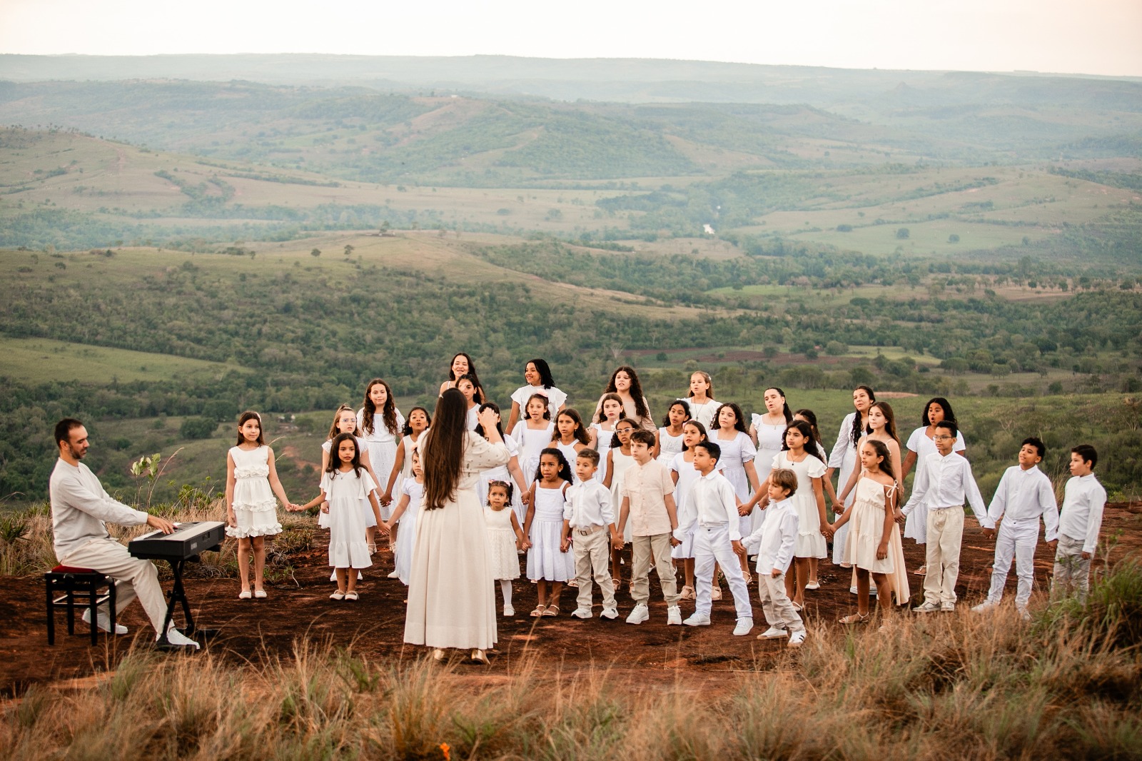 Com a temática “Brincadeiras de infância” Cultura e Juventude realiza mais um Toda Praça é Arte neste final de semana