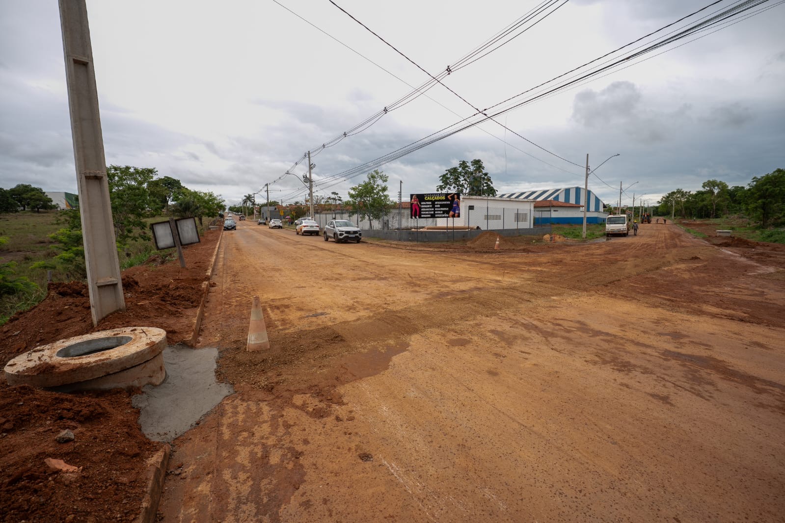 Sanear corrige trecho de obra no acesso ao Melchiades Figueiredo após chuva intensa - Prefeitura Municipal de Rondonópolis