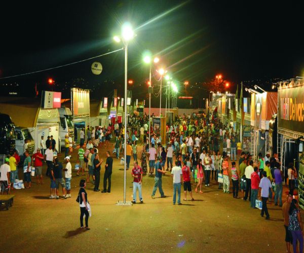 Mais de 6 mil pessoas passam pelo evento