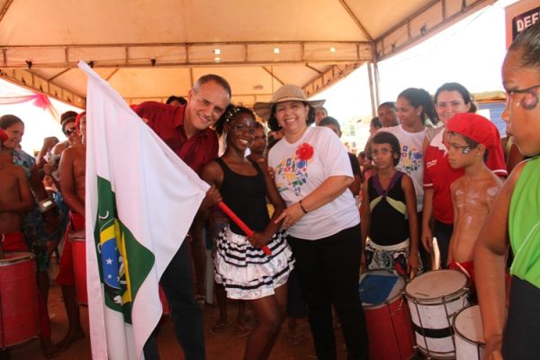 Cidadãos de dois assentamentos têm acesso a diversos serviços que promovem a inclusão social