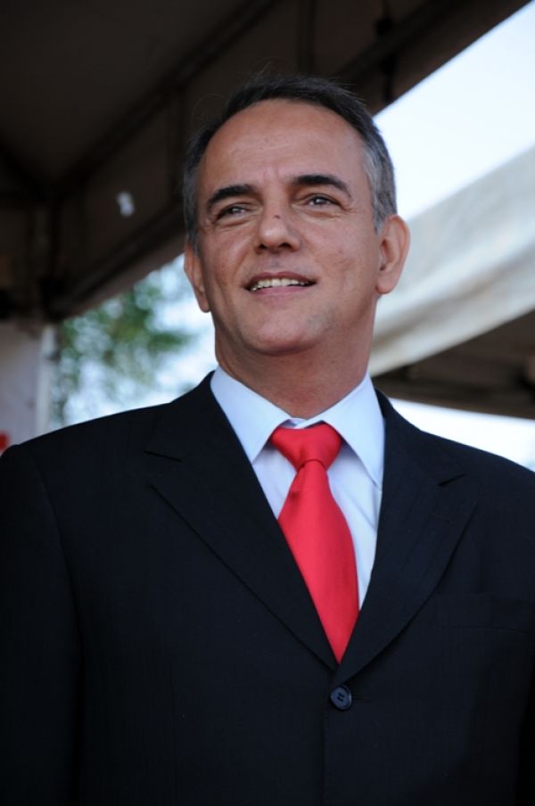 Prefeito de Rondonópolis é um dos 22 homenageados pela Câmara de Poconé