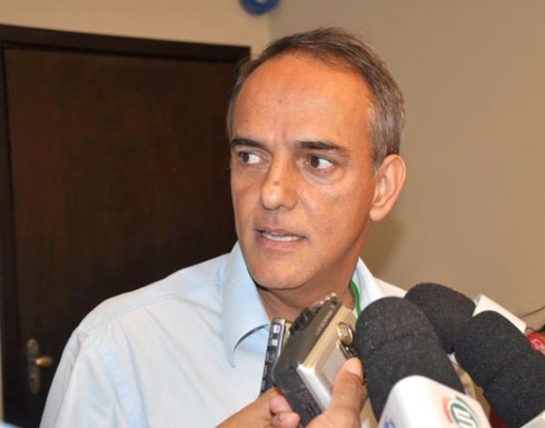 Prefeito anuncia lama asfáltica em mais um bairro