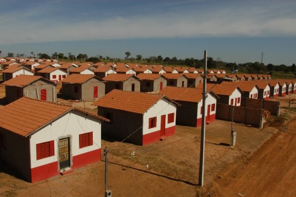 Contemplados com casas populares passam por avaliação criteriosa das Assistentes Sociais