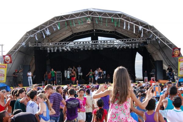 Portaria disciplina participação de crianças e adolescentes no Rondonfolia 2012