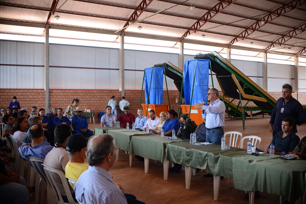 usina de triagem no aterro